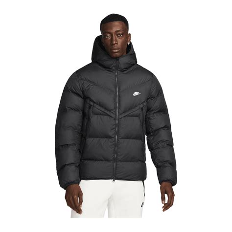 nike winterjacke schwarz beliebte jacken für die saison 2018|Schwarze Jacken für Herren von Nike .